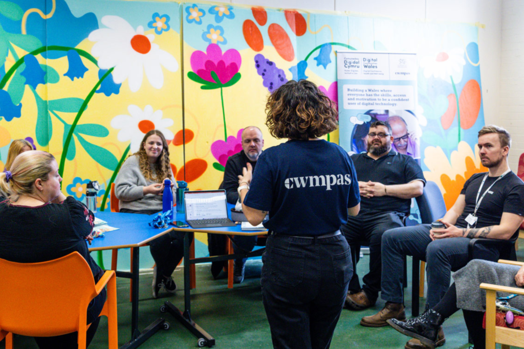 DCW's Laura Phillips delivering a digital inclusion session